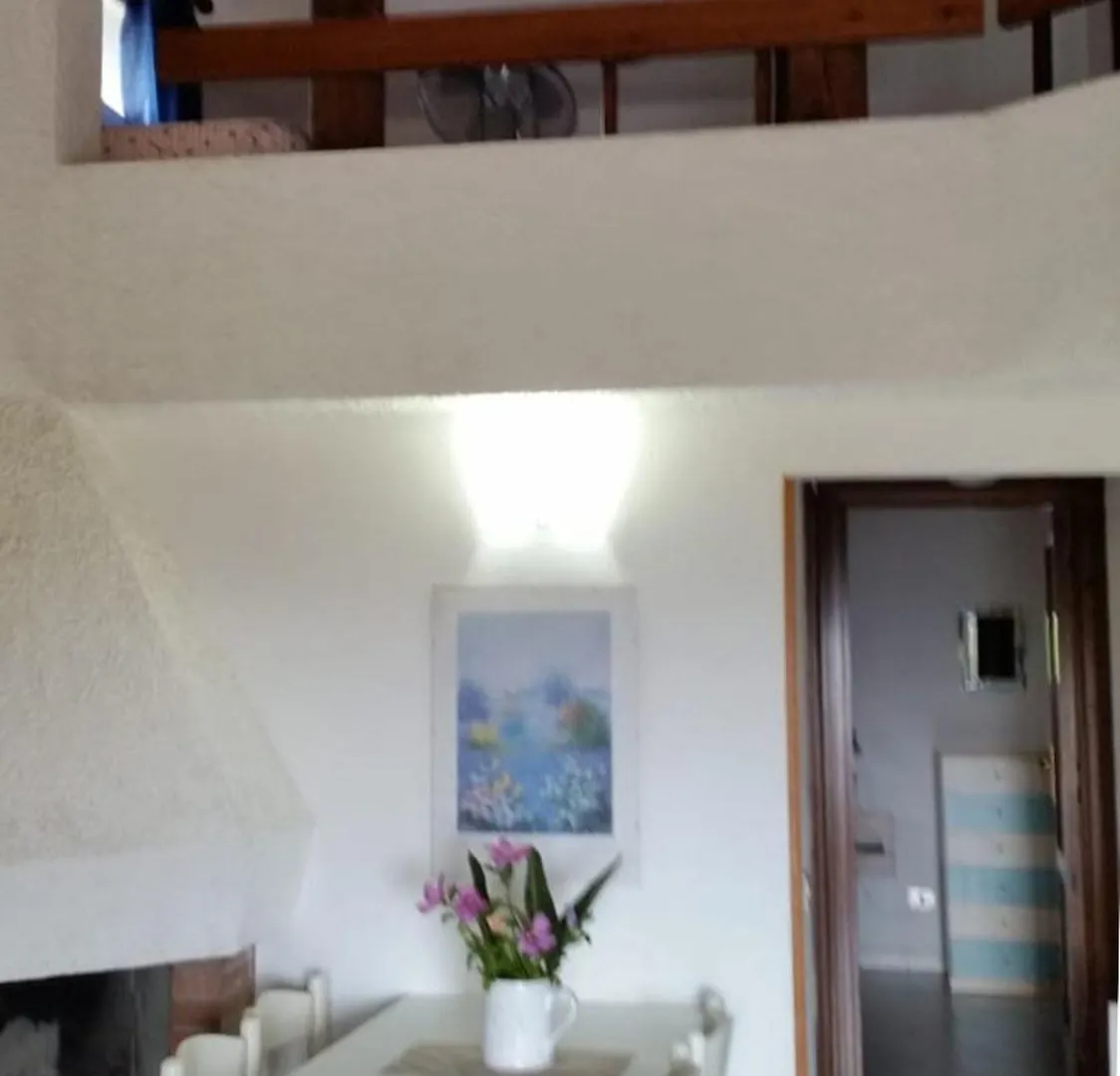 Apartment Appartamento Delle Rose Porto Taverna Italy
