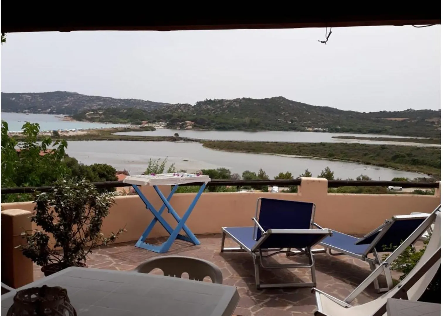 Appartamento Delle Rose Porto Taverna